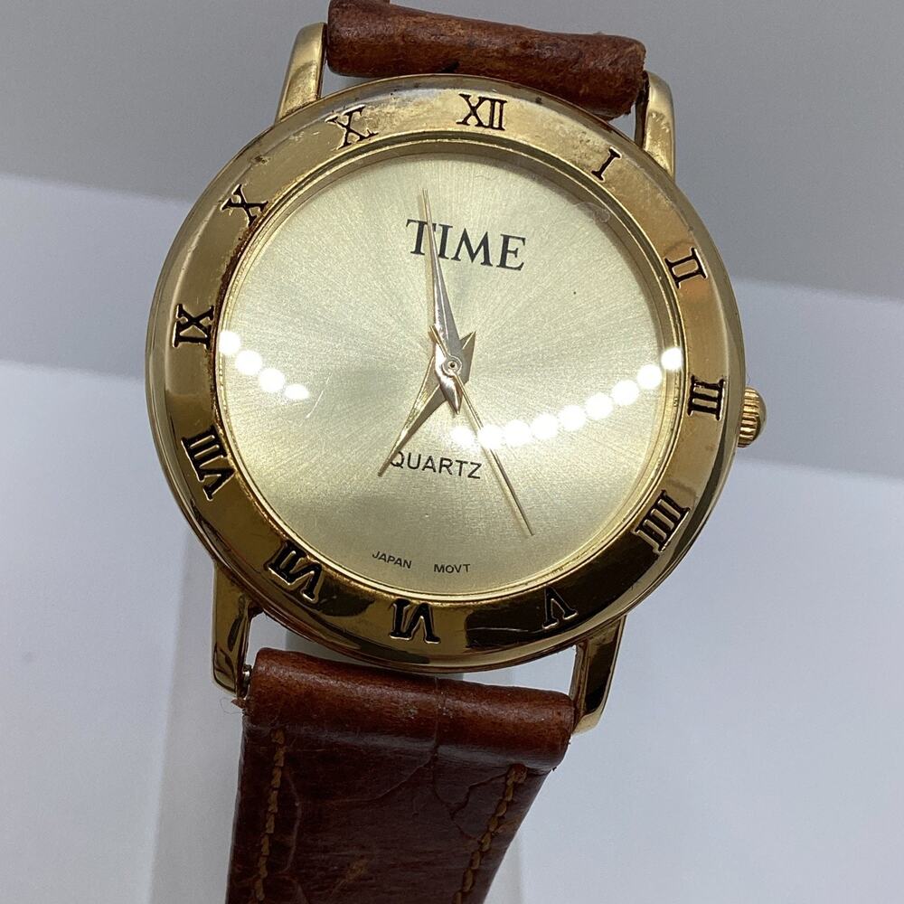 Time Womens Gold Tone Roman Quartz Fashion New Battery